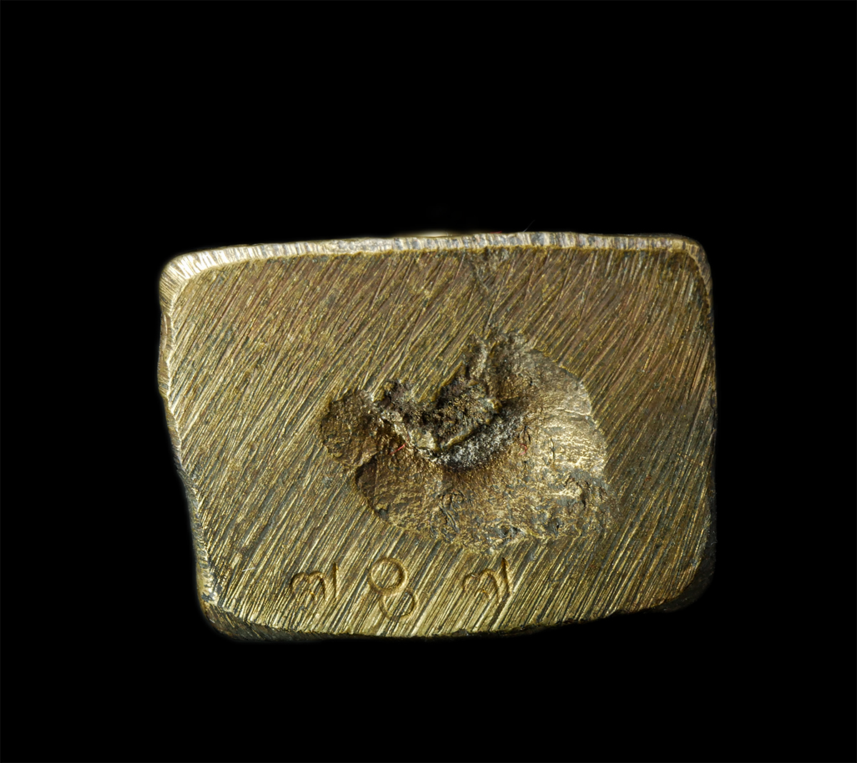 7Jan2026 (267)ap.jpg - รูปหล่อหหลวงพ่อจวน​ สัญฺญโต​ วัดบ้านแสลงโทน​ อ.ประโคนชัย จ.บุรีรัมย์ ปี2549 ฉลองศาลาการเปรียญ เนื้อทองทิพย์ ทองระฆัง ตอกหมายเลข 787 พระเก่าสวย มวลสารด [..] | https://kamulet.in.th